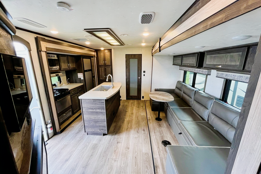 Tyler's Open Range 310BHS Travel Trailer