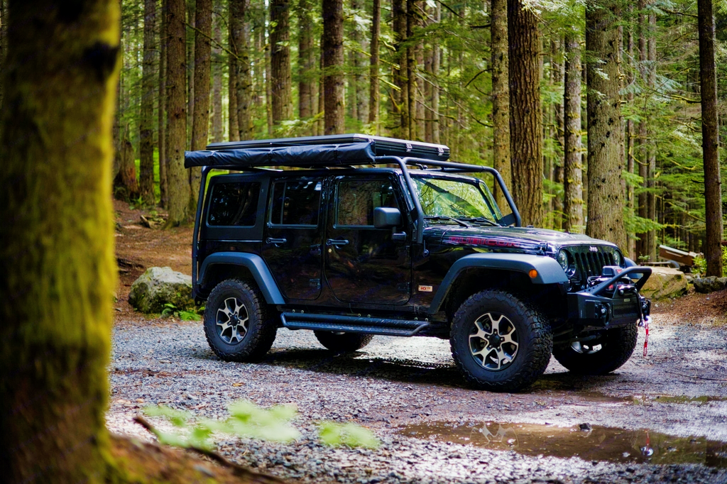 4x4 Jeep Camper - B | All Inclusive | Adventure Ready! | Seattle Overland