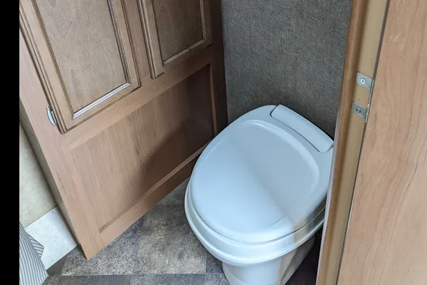 Pete's Starcraft Travel Trailer