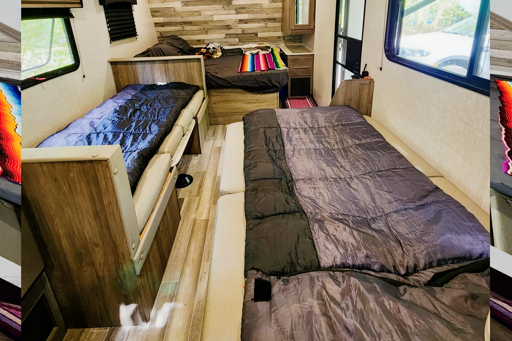 Ziggy the Zinger Lite 18RK Travel Trailer