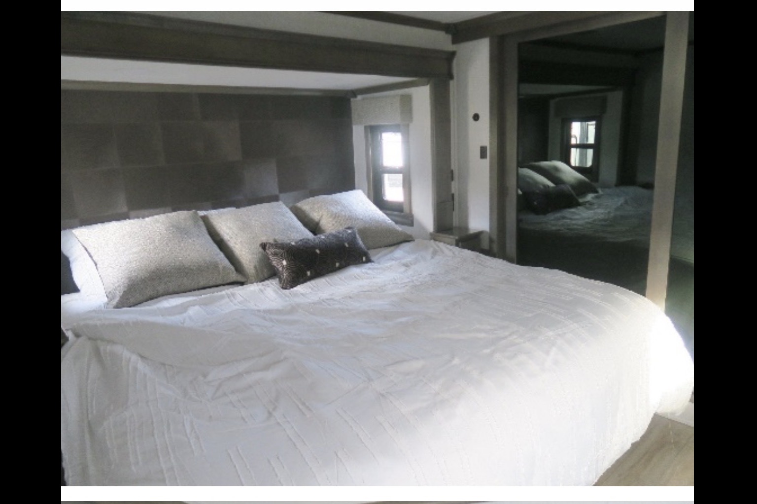 George's Forest River 442mc Fifth Wheel