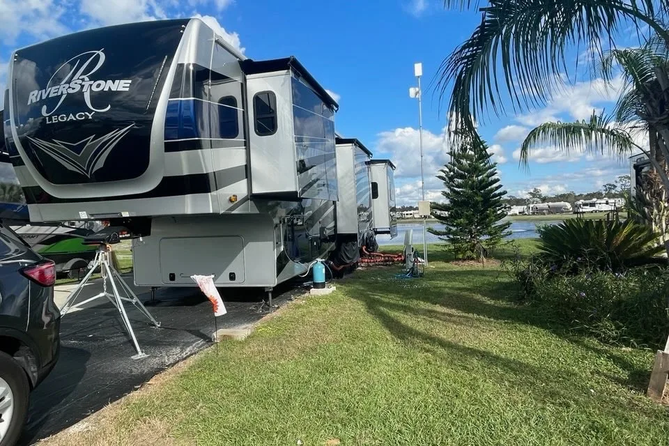 George's Forest River 442mc Fifth Wheel