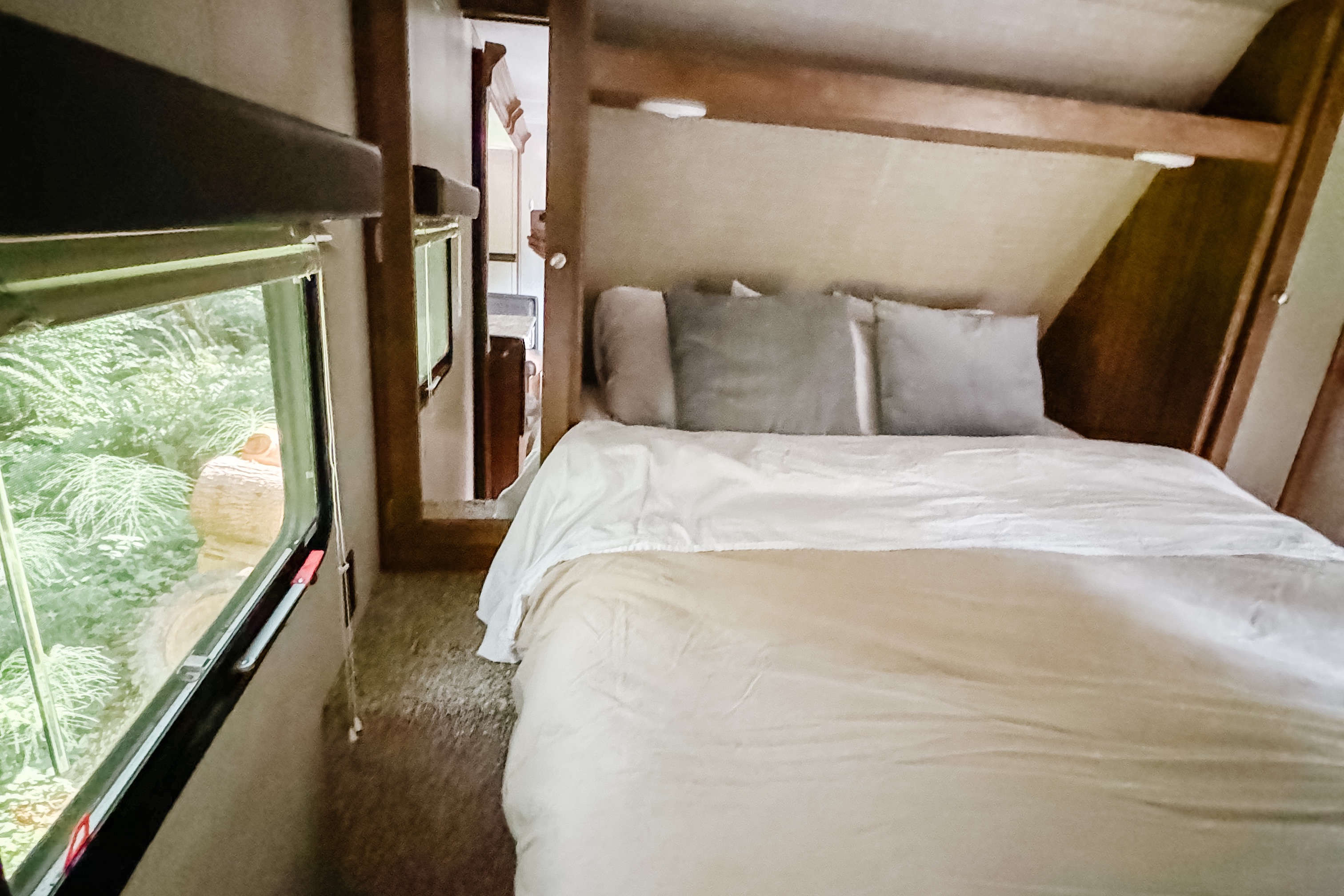 Dutchmen Aspen Travel Trailer