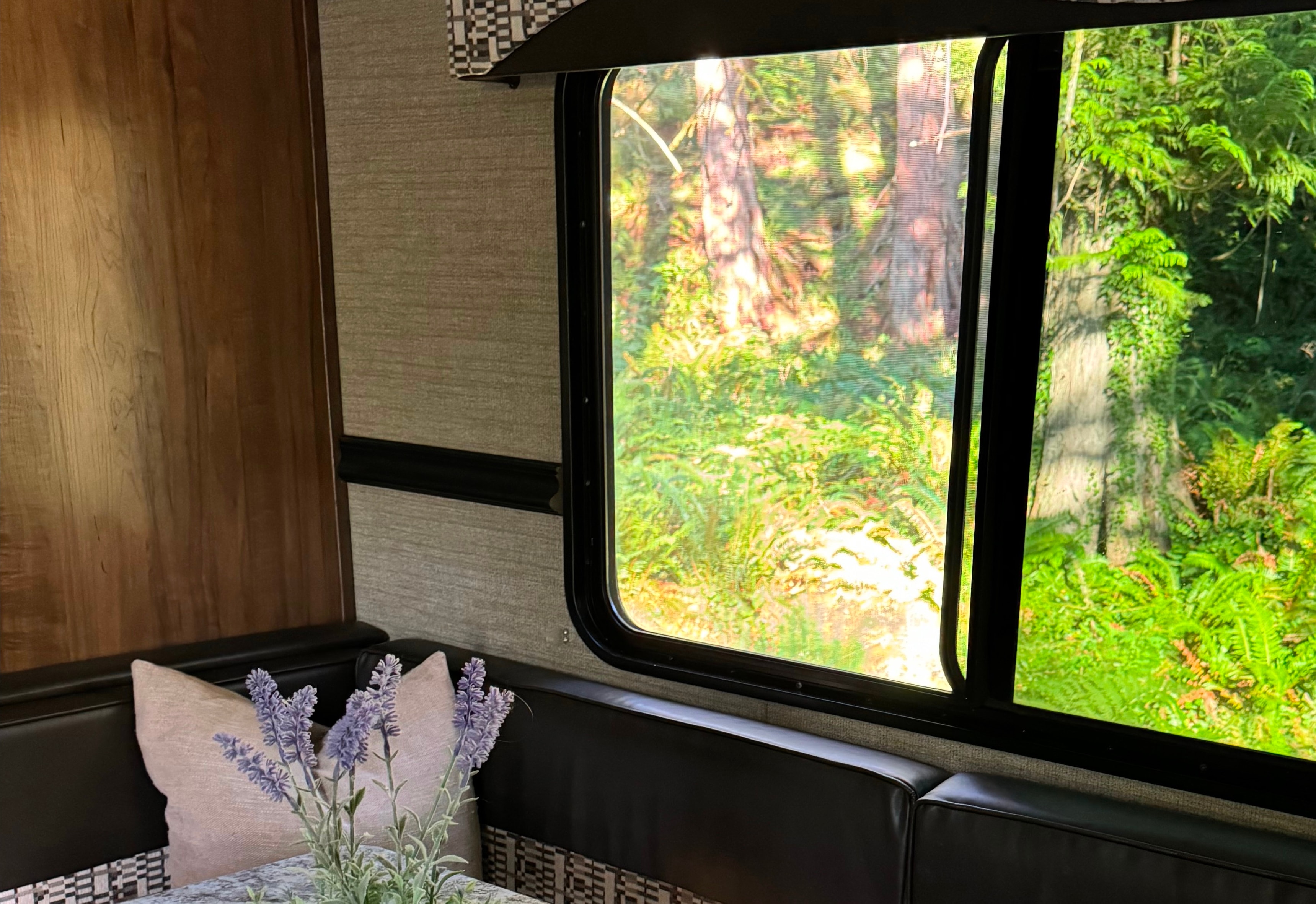 Dutchmen Aspen Travel Trailer