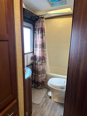 Pet Friendly 2016 Wilderness by Heartland bumper pull camper