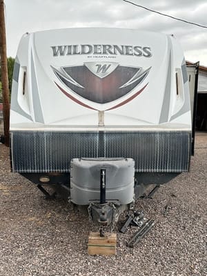 Pet Friendly 2016 Wilderness by Heartland bumper pull camper