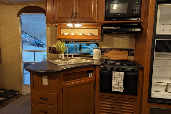 Dukes Drifter - 26' Forest River Travel Trailer