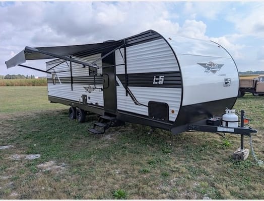 2024 Coachmen i-5 Edition; Sleeps 8