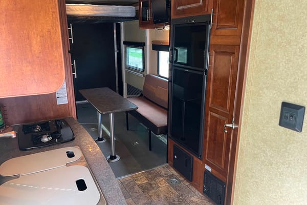 Weekend warrior XLR toy hauler