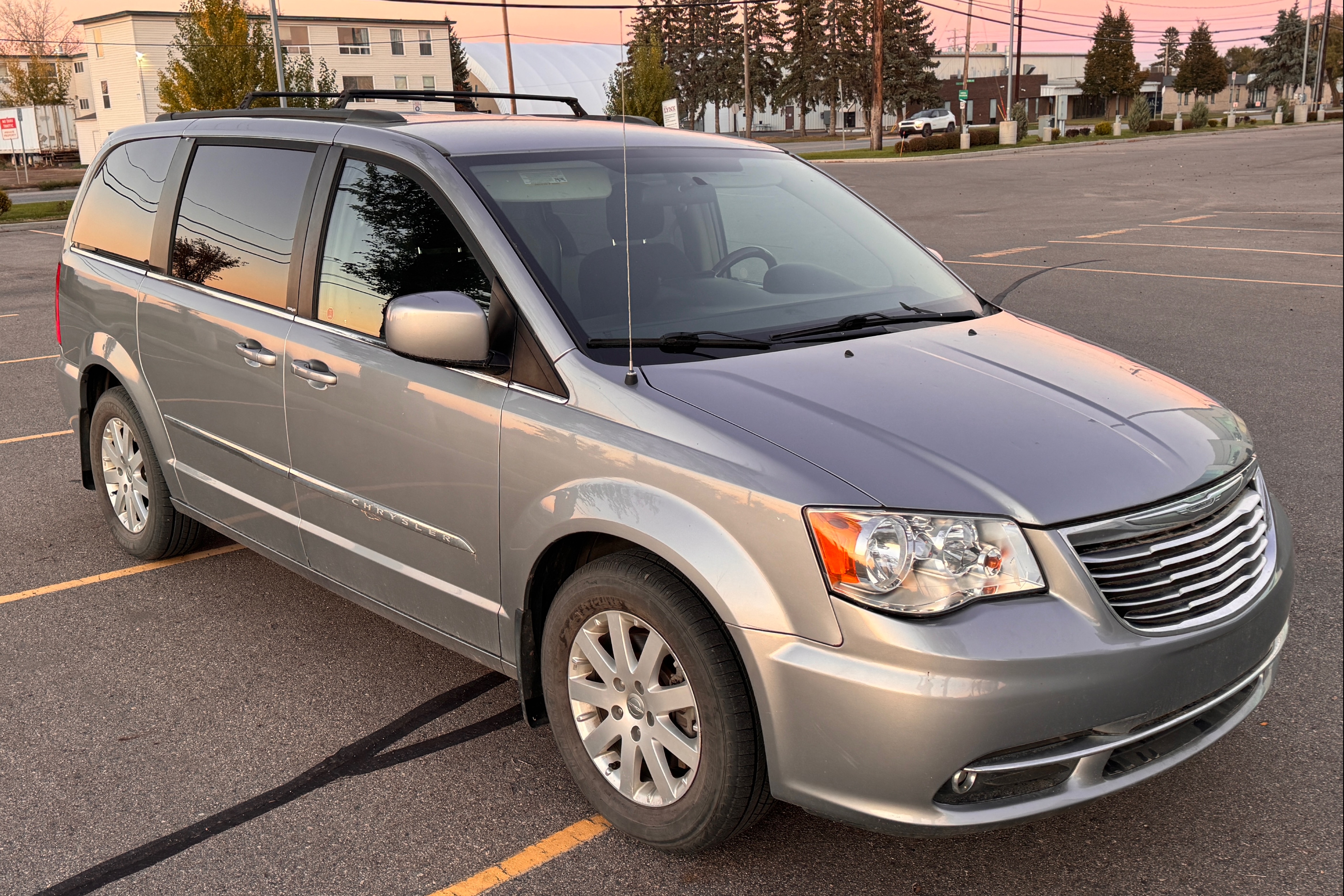 Minivan camper «Two On The Road»