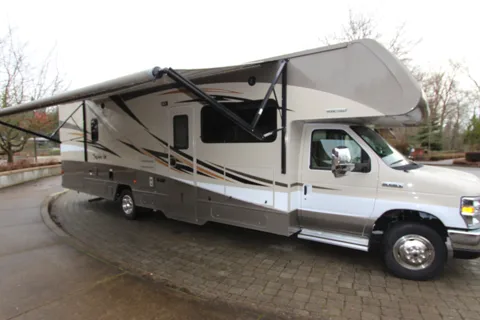 Family Road Trip RV | Sleeps 10 & Pet Friendly