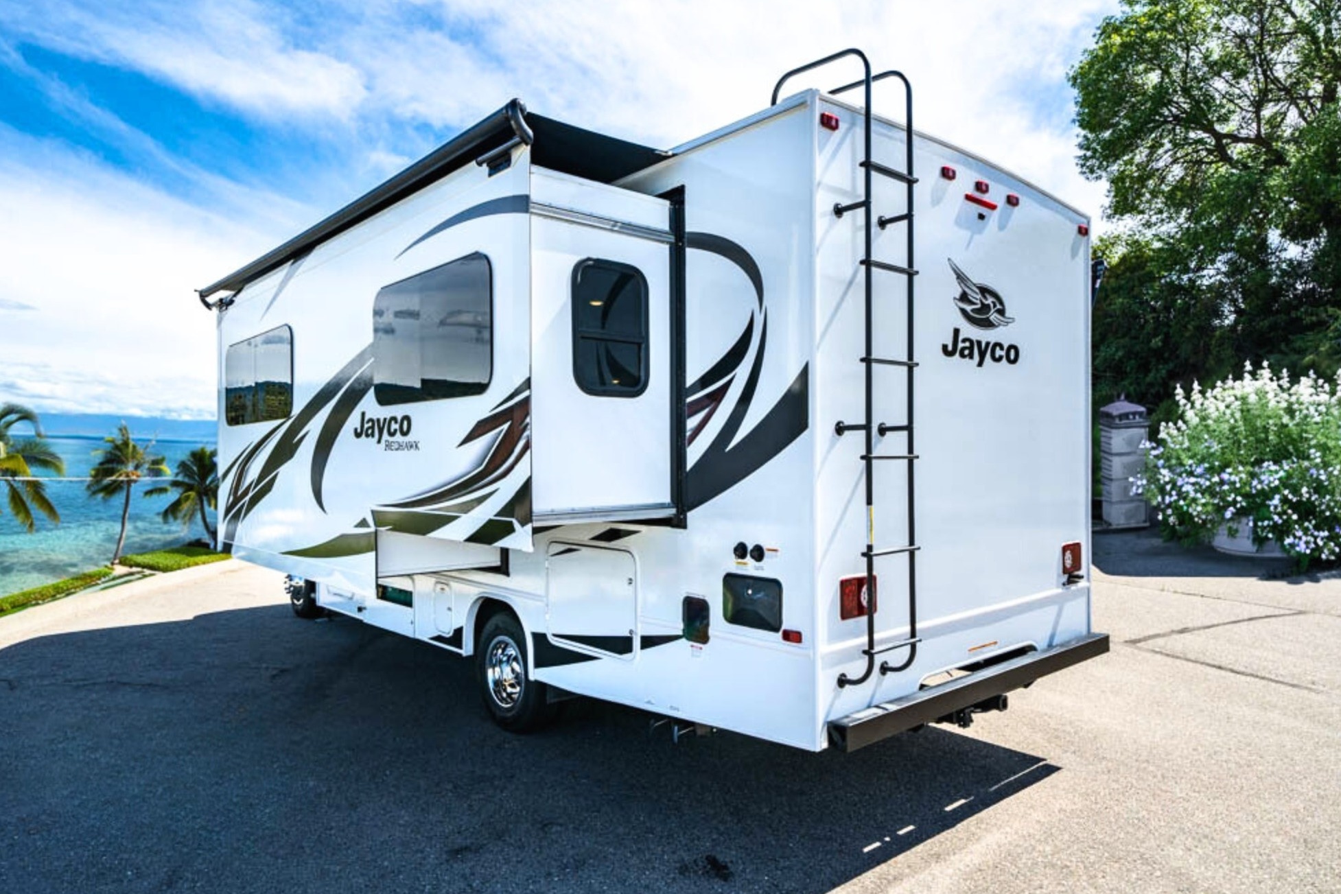 🌟 Book NOW 🌟 2022 Top-rated Luxury Vanilla Redhawk🌟