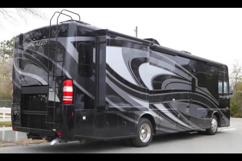 The Palazzo Royale – Luxury Diesel Class A