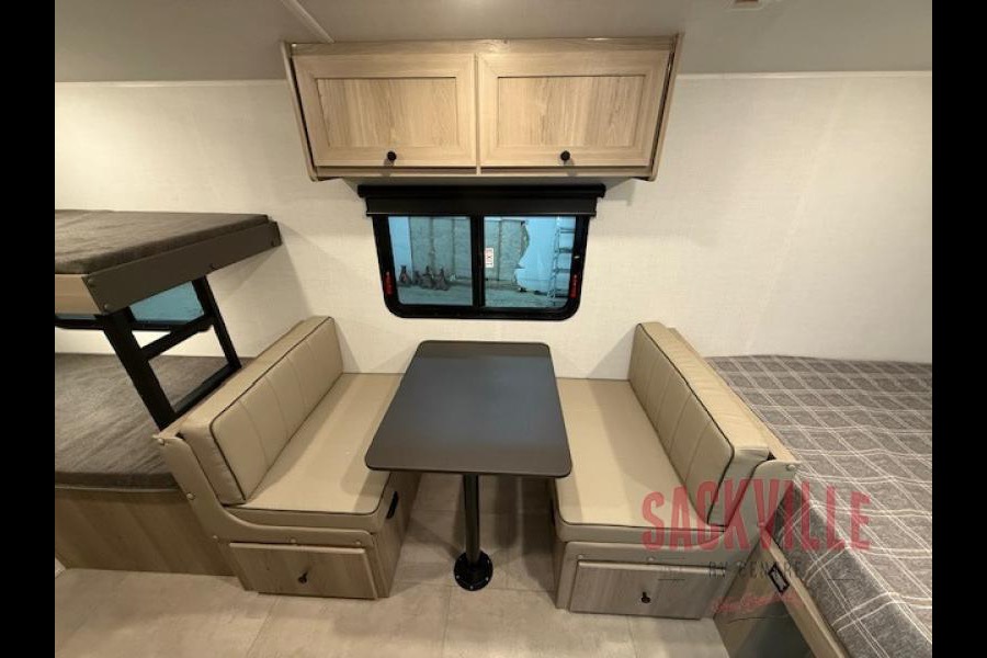 E & J’s RV Rental
