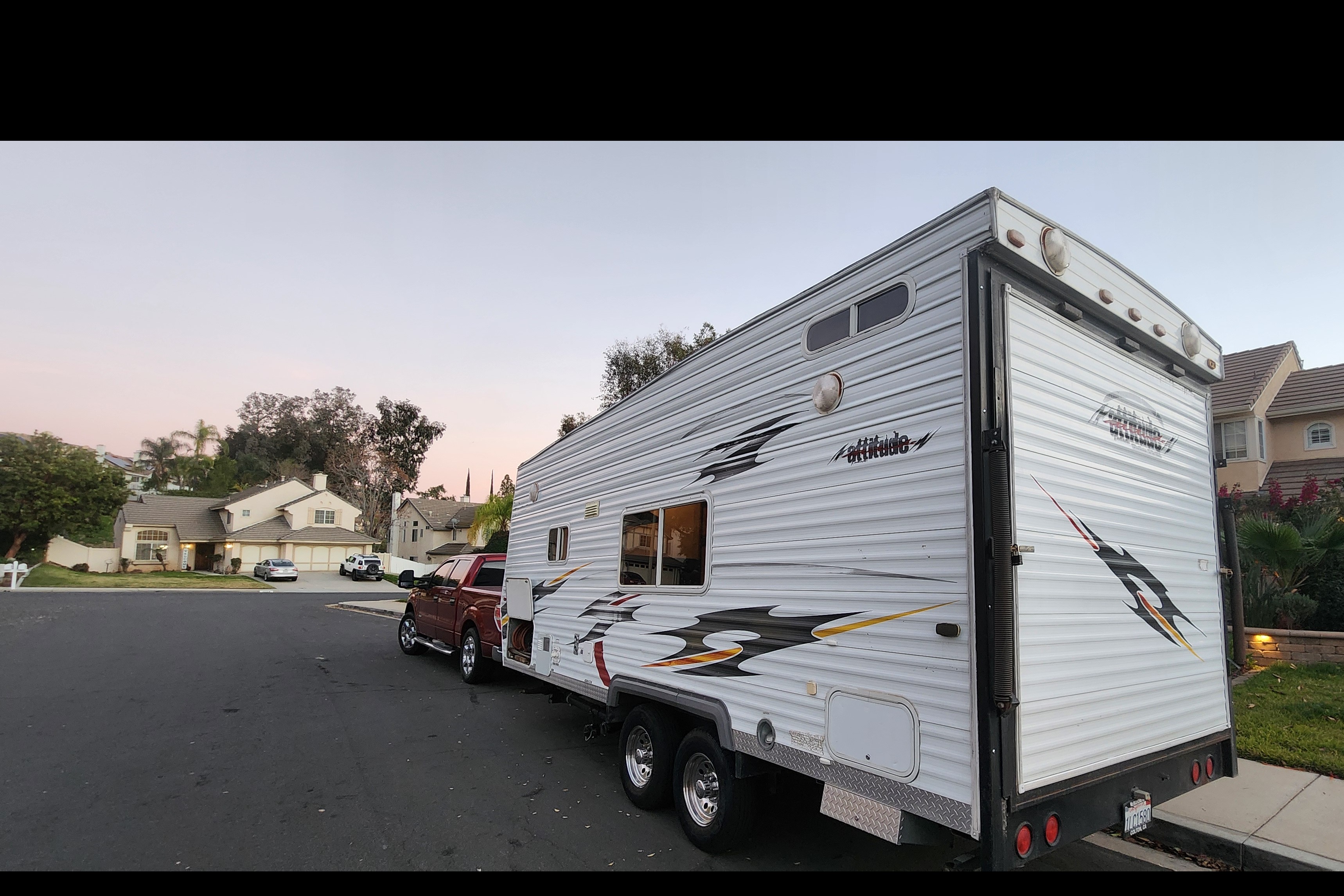 Jaime's Eclipse Attitude 21AK Toy Hauler