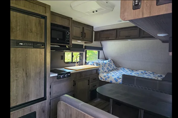 18 ft. Starcraft Trailer