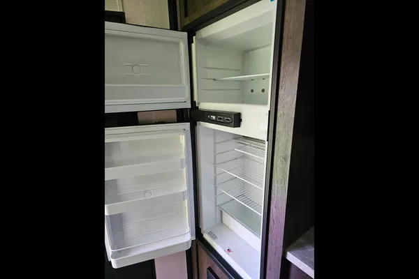 18 ft. Starcraft Trailer