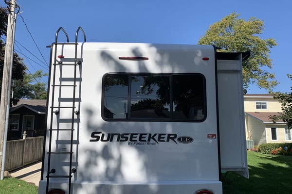 2022 Forest River Sunseeker LE