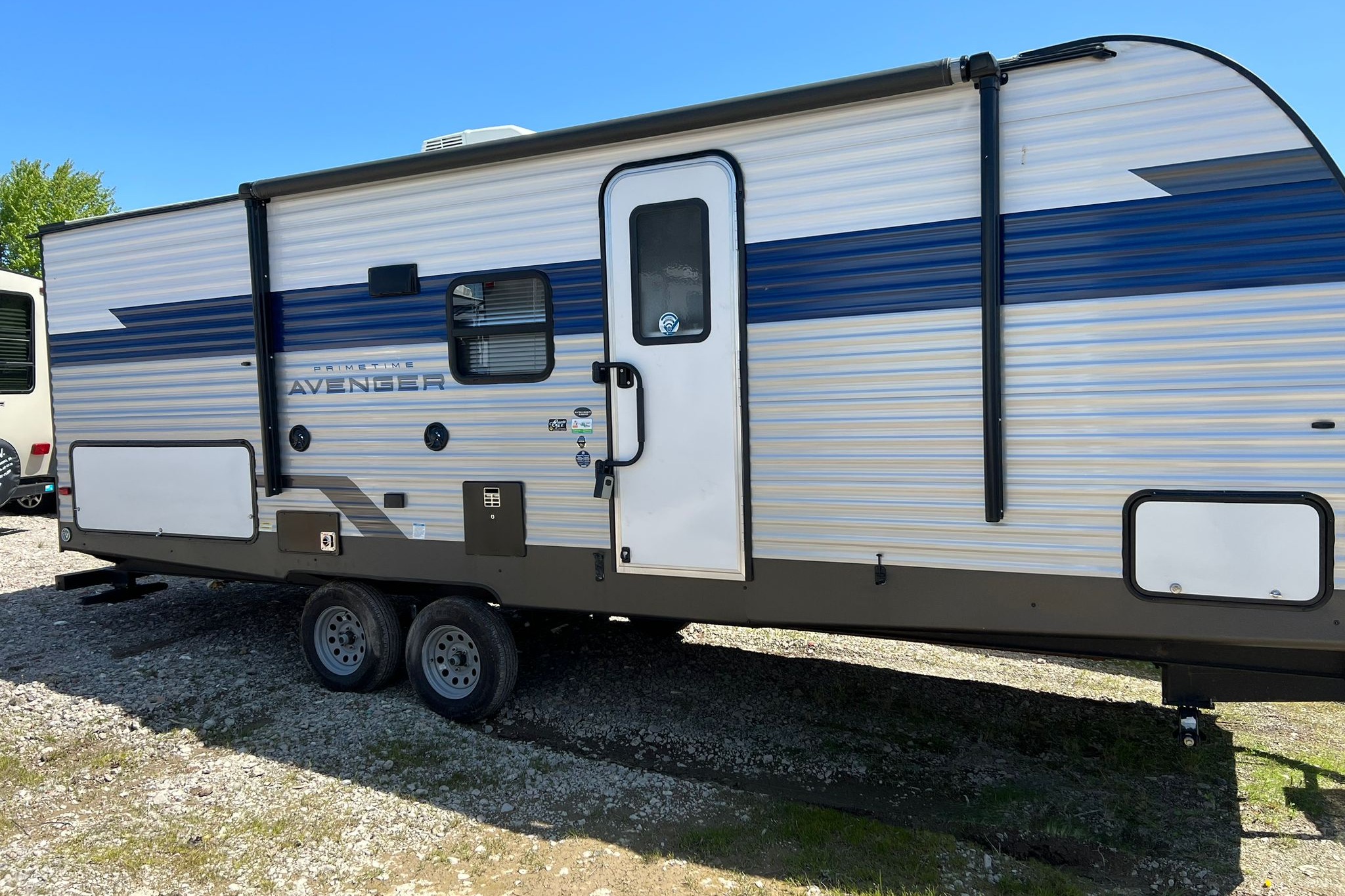 FAZ Forest River Avenger 24 BHS 29 Travel Trailer