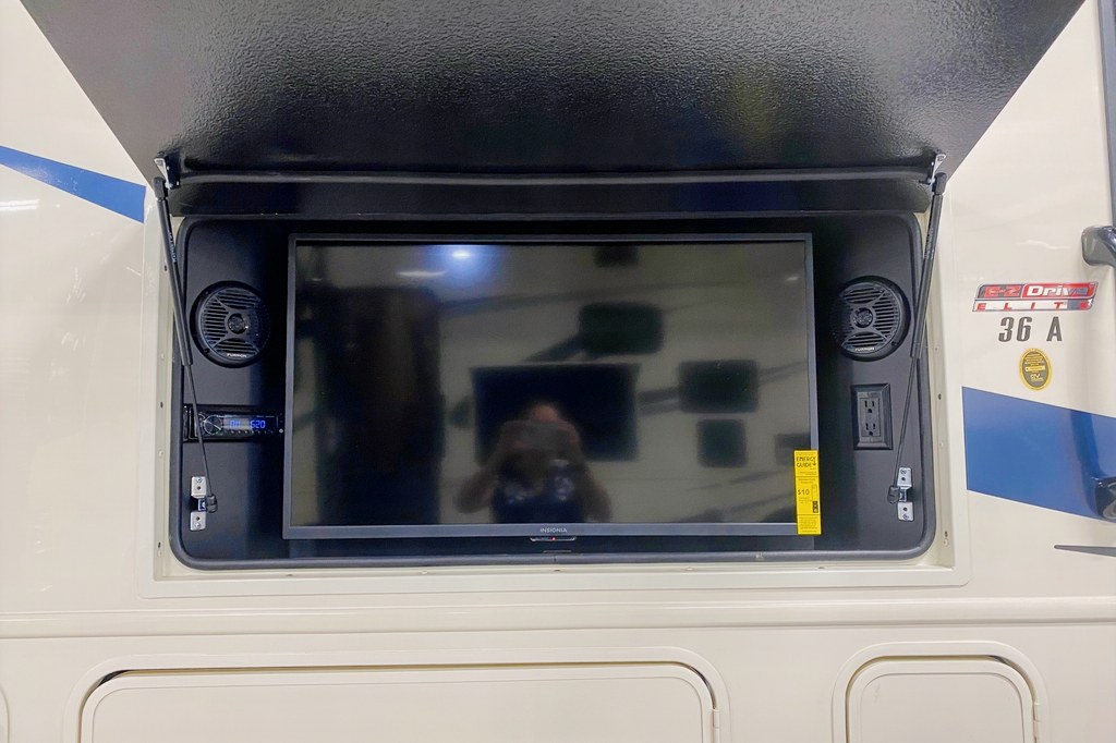 2022 CA Glamping Dreams w/DTV & WiFi
