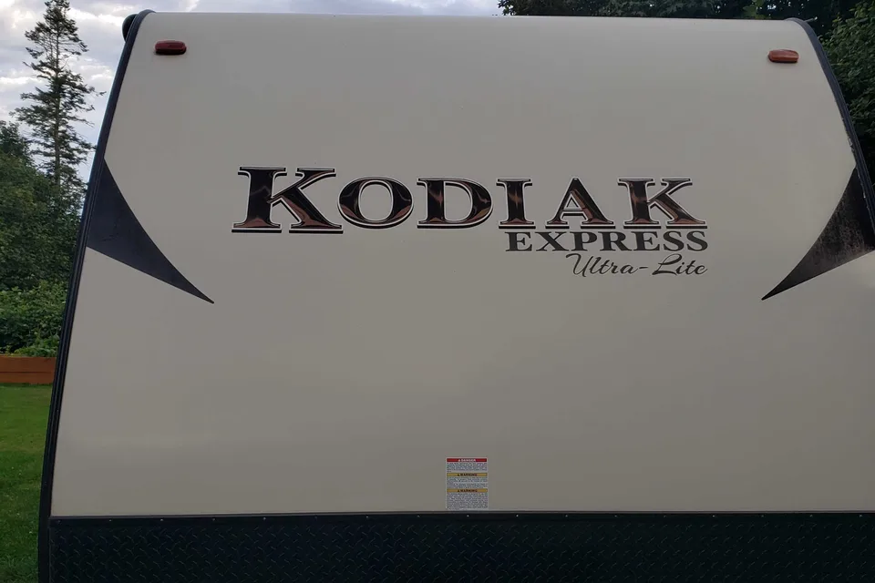 Trey's Dutchman  Kodiak Travel Trailer