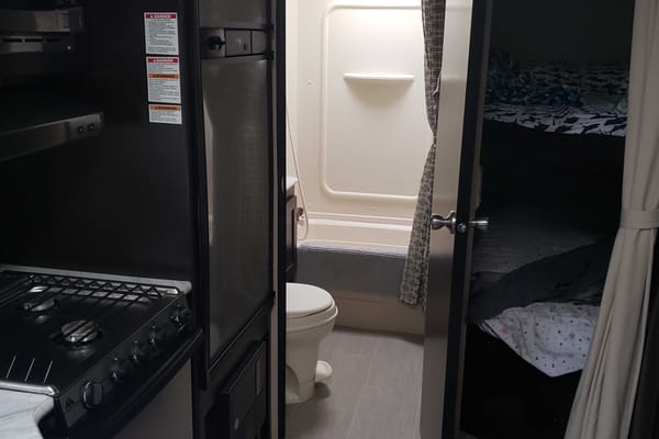 Trey's Dutchman Kodiak Travel Trailer
