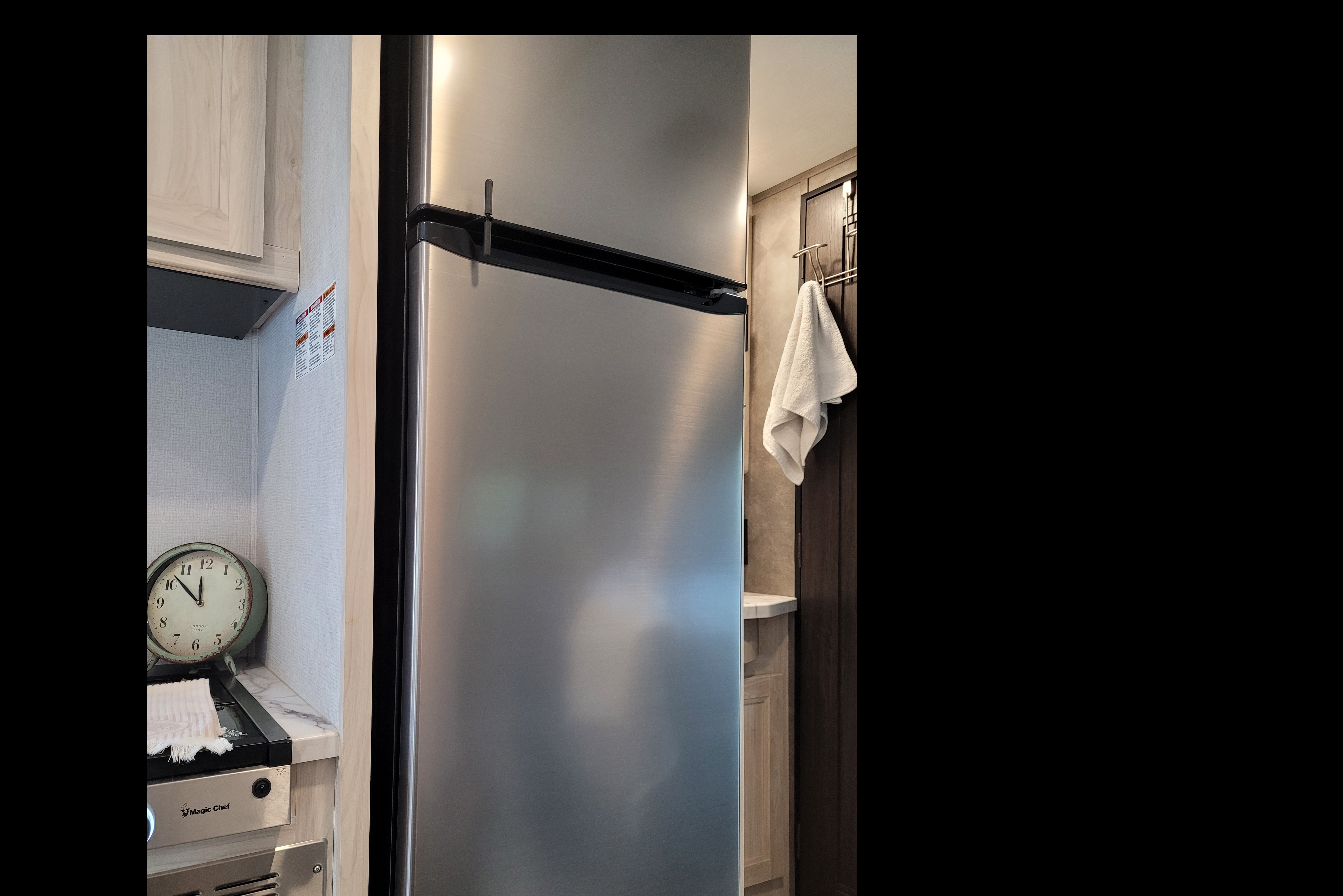South Tejas RV Rentals-Sunseeker 