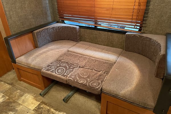 Roomy Bunkhouse Family Trailer
