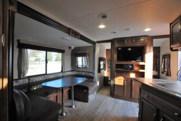 Cherry Valley RV Rental's