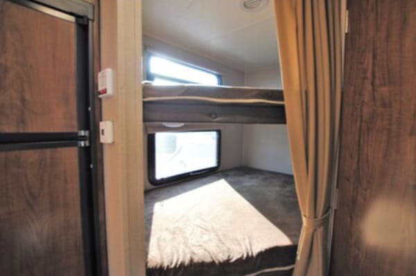 Cherry Valley RV Rental's