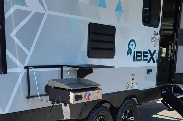 Bryon's Forest River Ibex 20bhs Travel Trailer