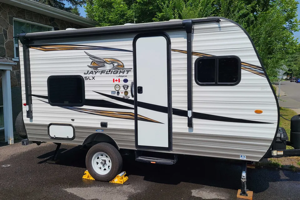 Jayco Jay Flight SLX7 RAISED