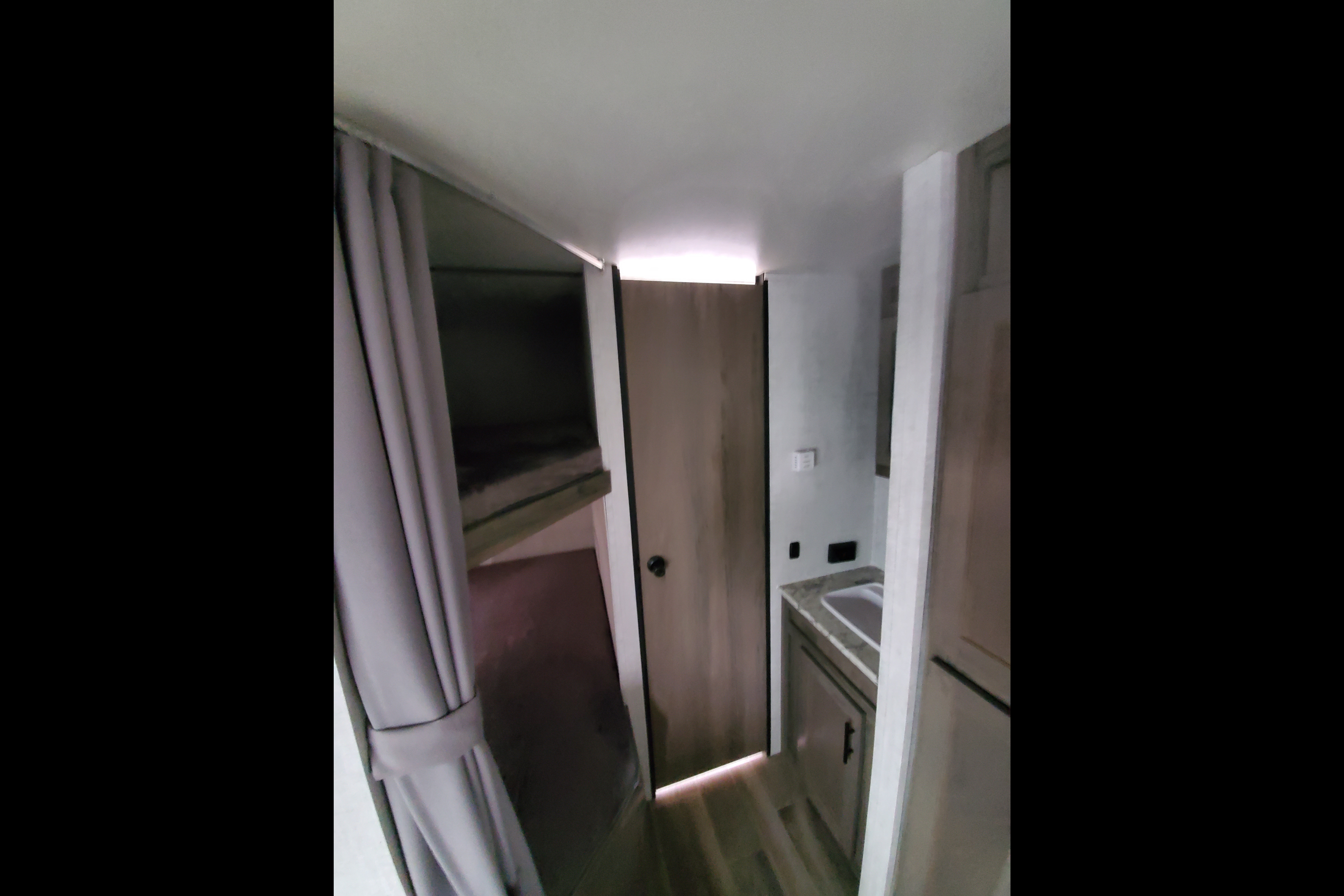 2021 Gulf Stream Conquest Travel Trailer