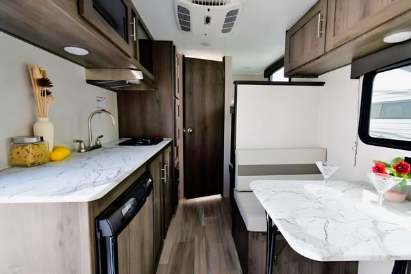 Coachmen Clipper