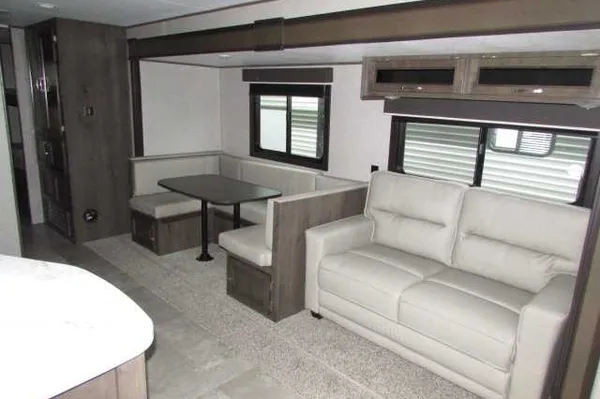 Jayco JayFlight 294qbs Travel Trailer