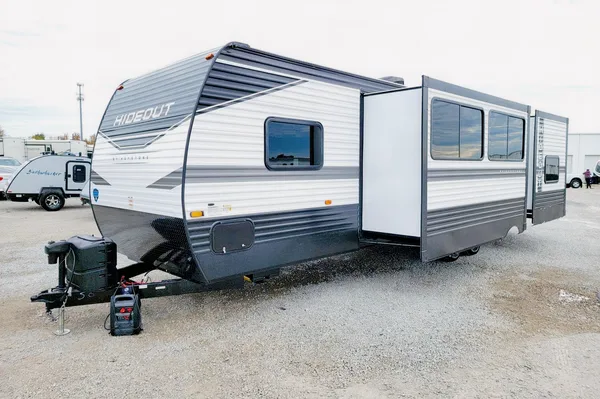 Z RV Adventures "MOON"