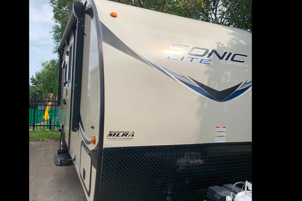 Jean-michel Venture Rv Sonic Roulotte