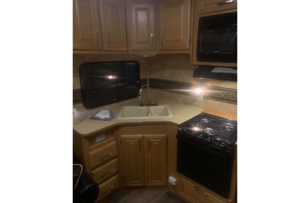 Donna's Keystone Laredo 32 RS Fifth Wheel