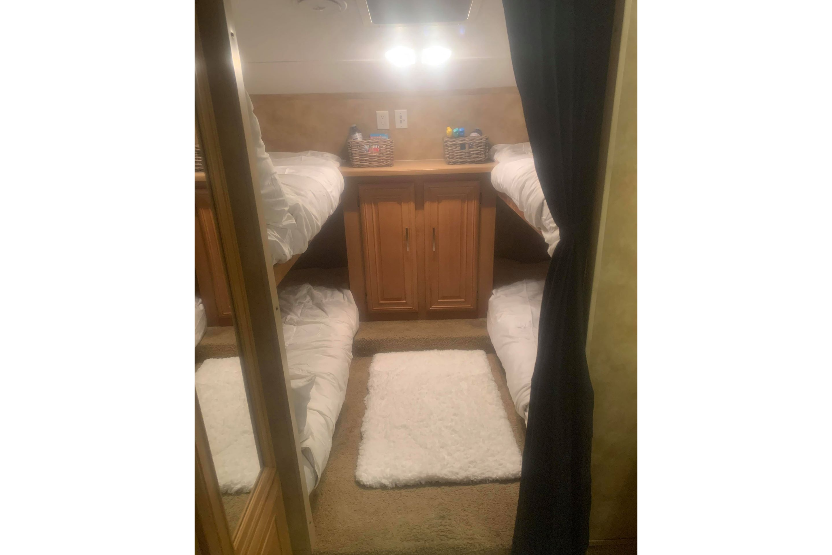 Donna's Keystone Laredo 32 RS Fifth Wheel 