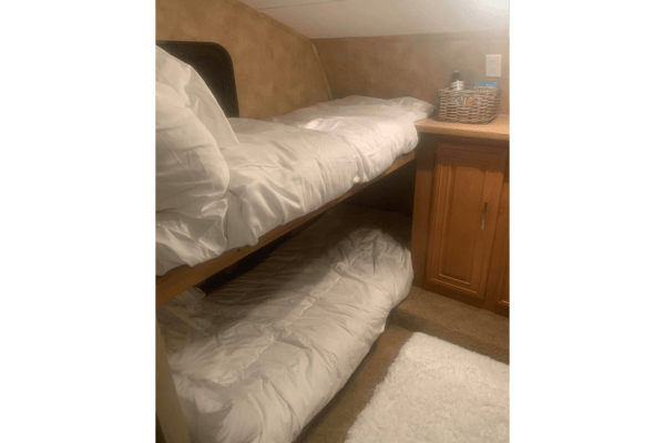 Donna's Keystone Laredo 32 RS Fifth Wheel