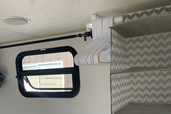 Jessica's 30’ Spree Trailer 2 slides