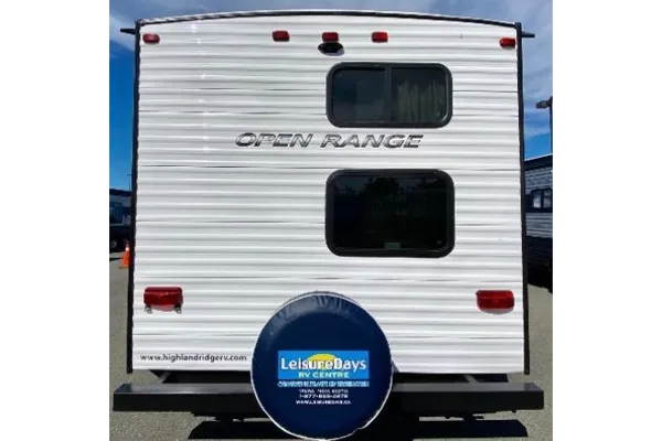 Ranger 1 - Clean and modern - separate Queen bedroom!
