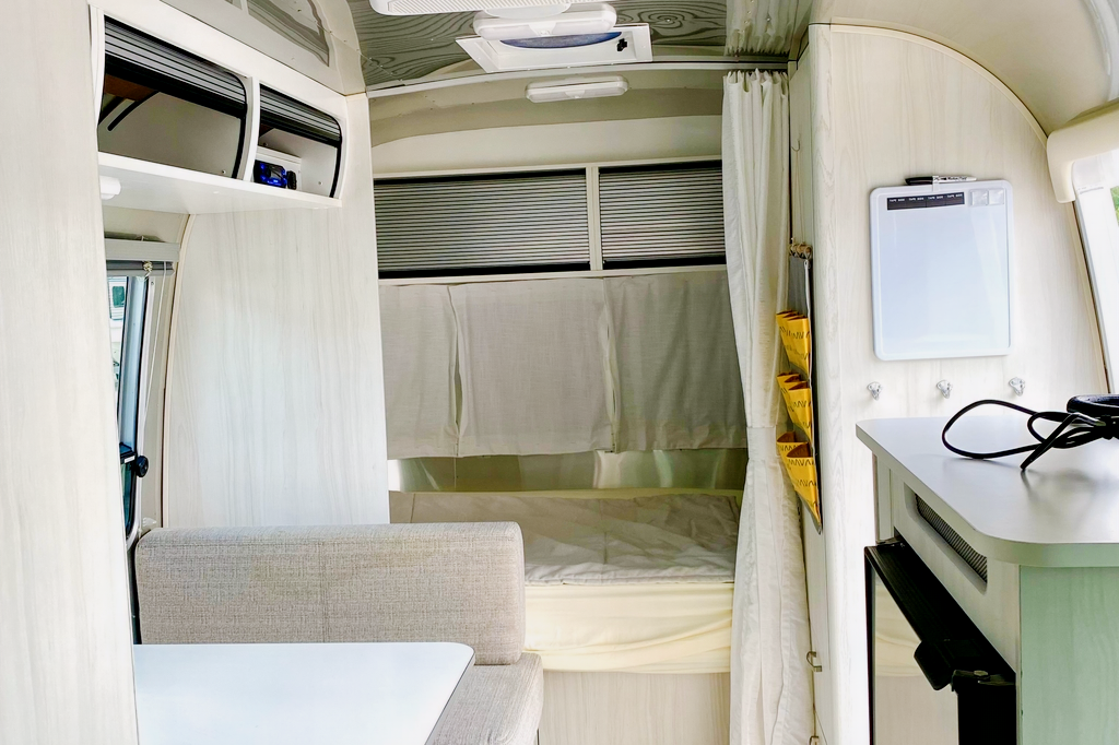 2021 Airstream Bambi 20FB