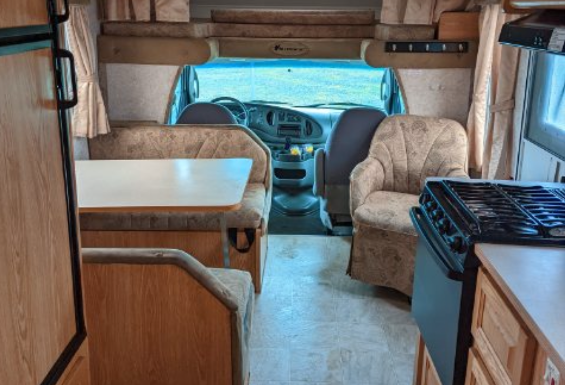 Ihavecoonhounds's Adventurer Lp Model c Class C