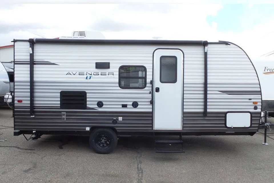 Avenger 17 Travel Trailer