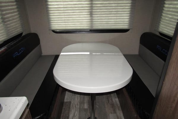 Travel Lite F-Lite 19BH