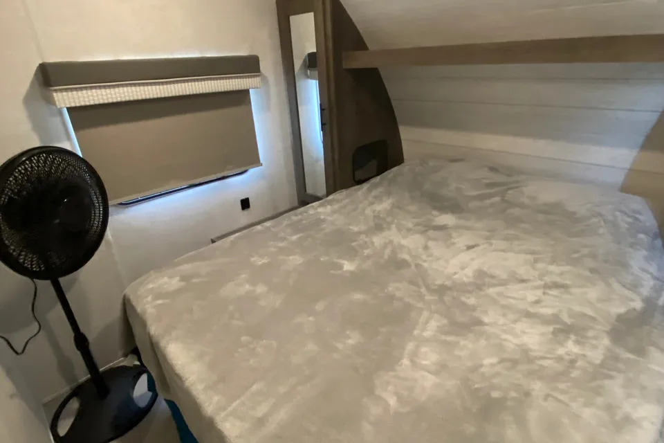 Camp Lovers RVs 