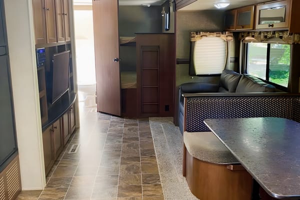 Prowler 30ft- double bunks - outdoor kitchen