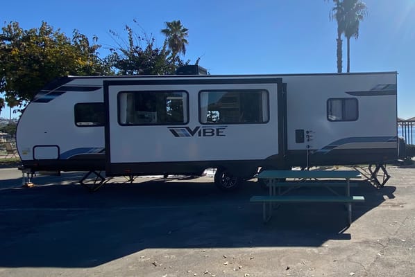 Chase's Forest River Vibe Travel Trailer