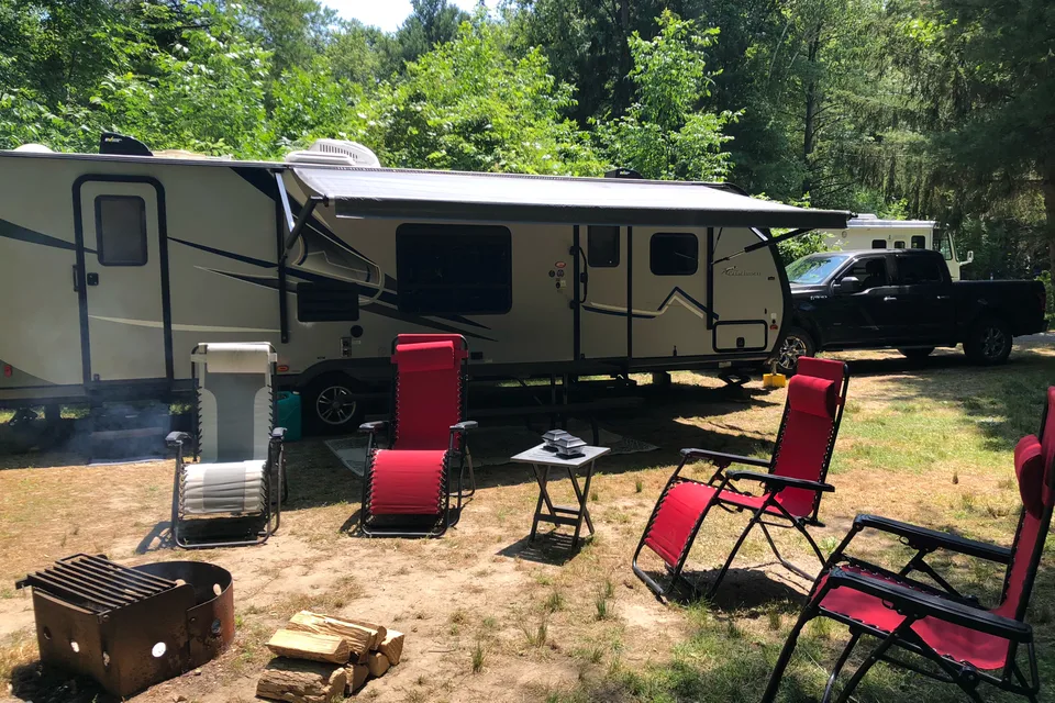 Happy Glamper RV Rental